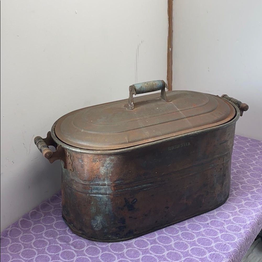 Vintage all copper canning tub/ washtub with lid